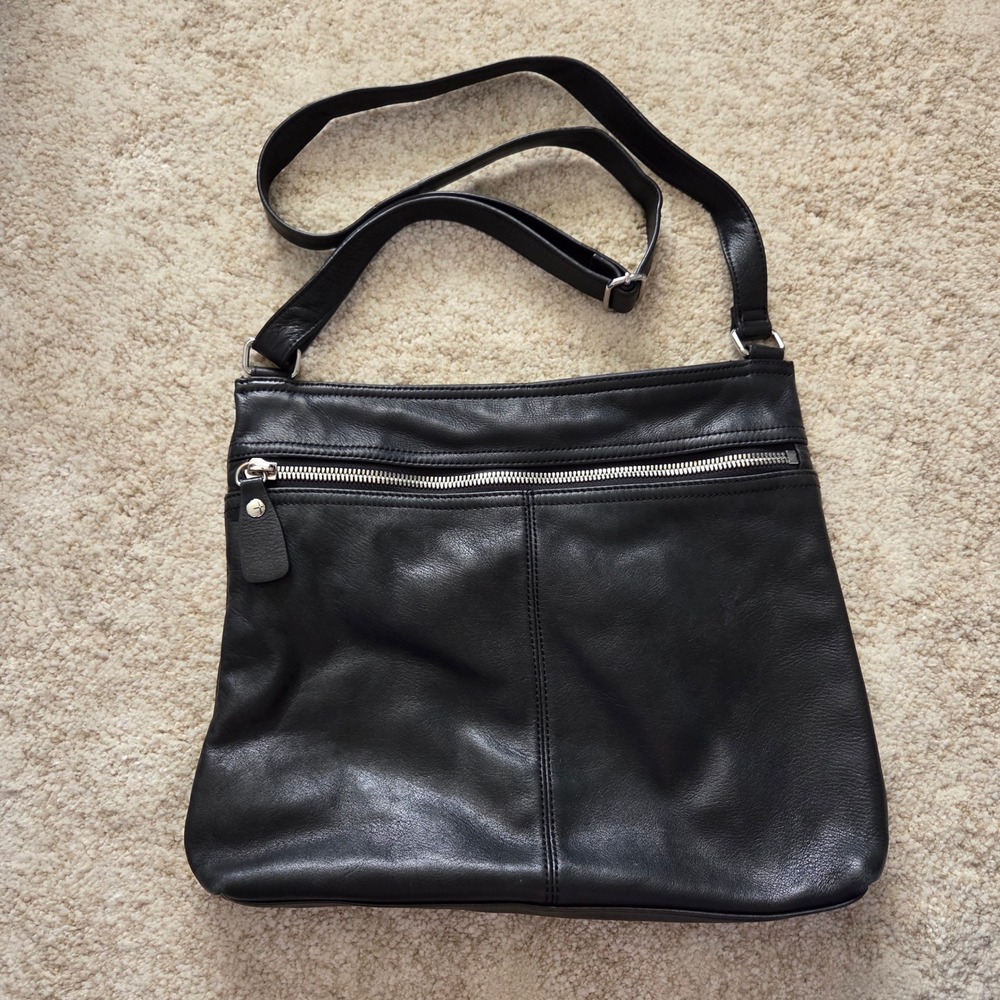 Margot Black Leather Crossbody Bag Silver Hardware Adjustable Strap Multi-Pocket